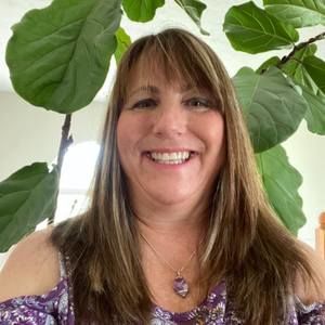 Meet your Posher, Becky